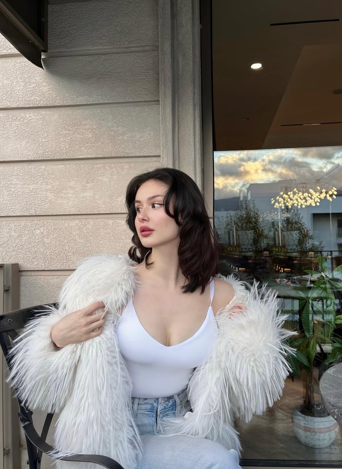 Siirt Bakımlı Escort Bayan Aleyna