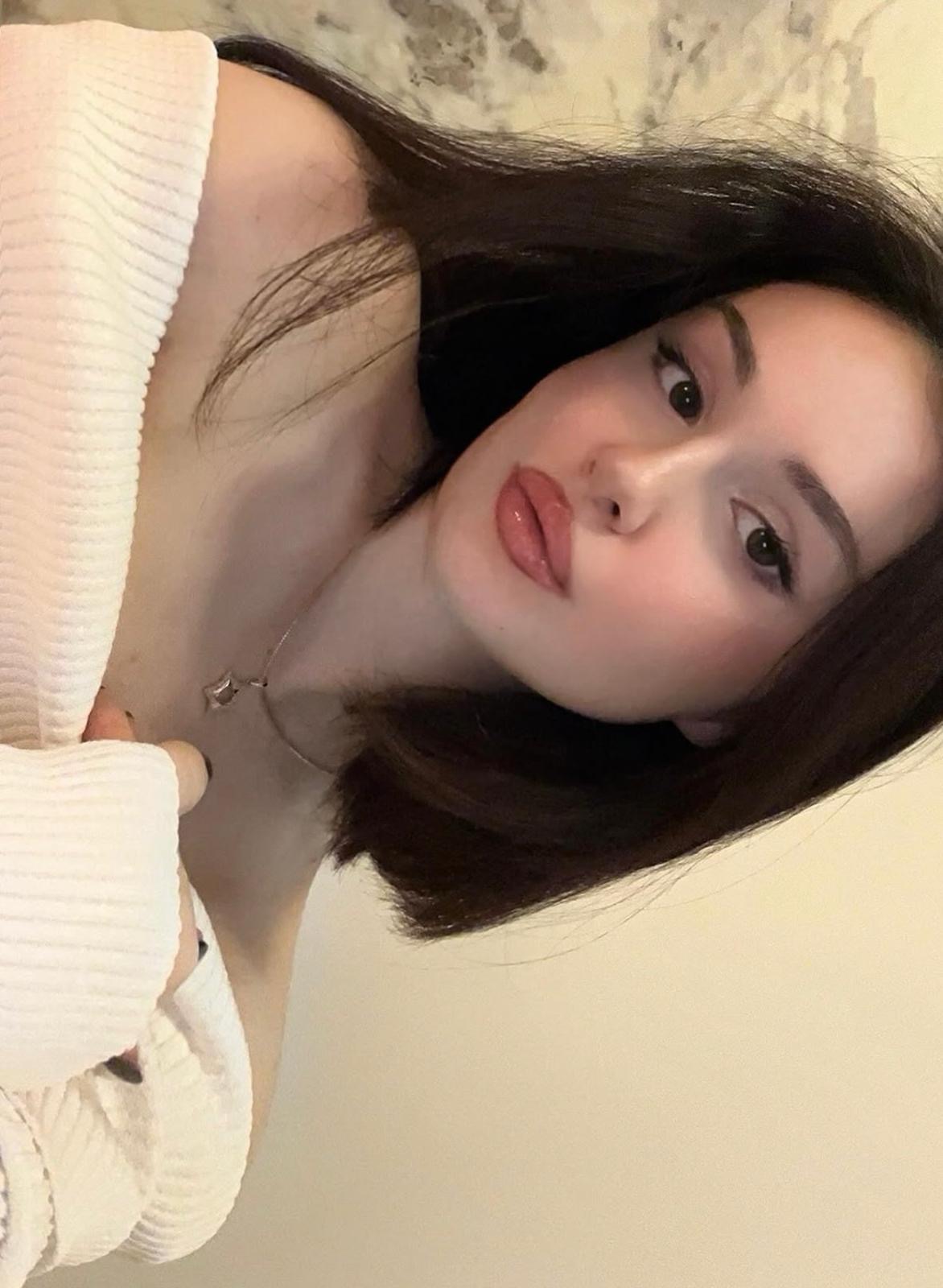Çorum Hayatla Barışık Kadın Escort Bayan Zuhal