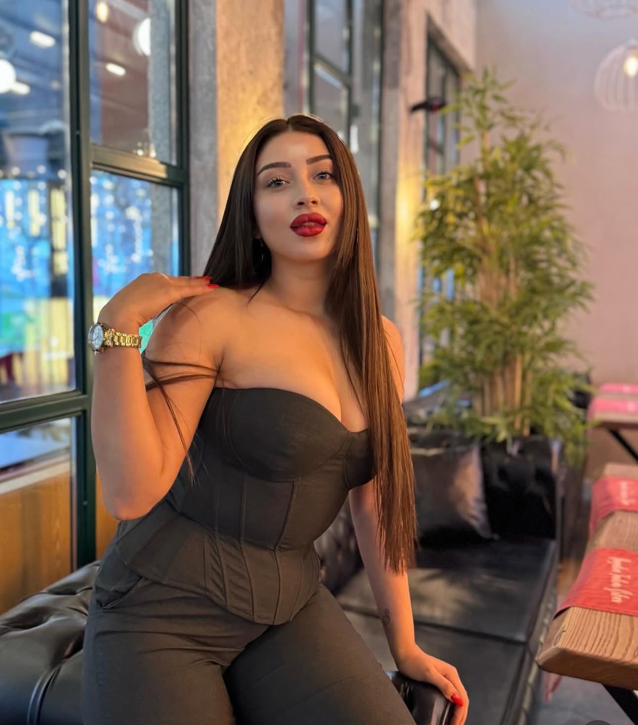 Gümüşhane Gecelik Görüşen Escort İzel